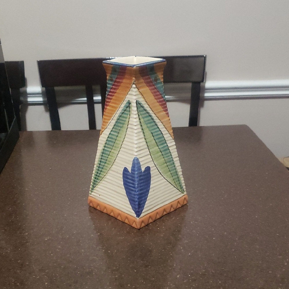 STUDIO NOVA Colorful Geometric Vase. Desert Flower